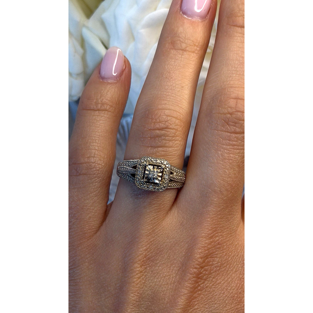 Vintage Princess Cut 925 Sterling Silver Diamonds Ring Size 7